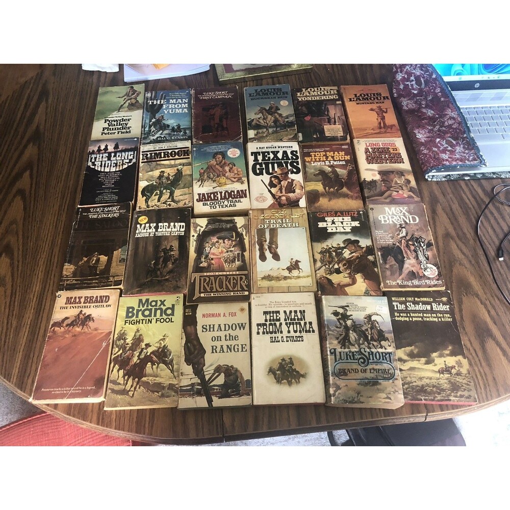 22 Vintage Western Paper Back Books 1940s T80s Max Brand Lamour Logan Others
